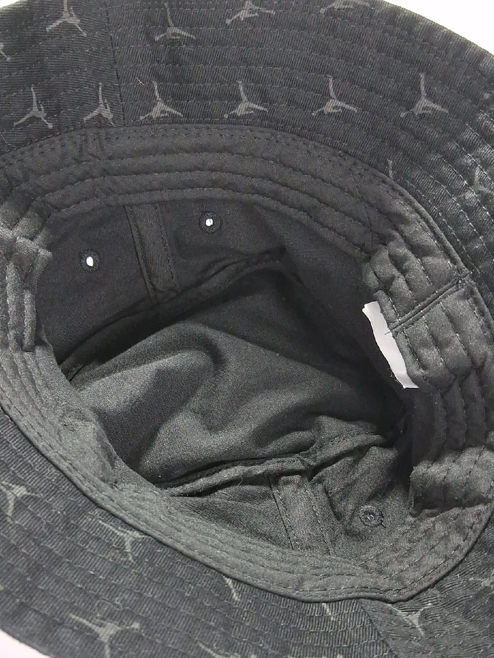 Jordan boys black